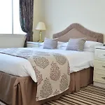 Corbyn Head Hotel