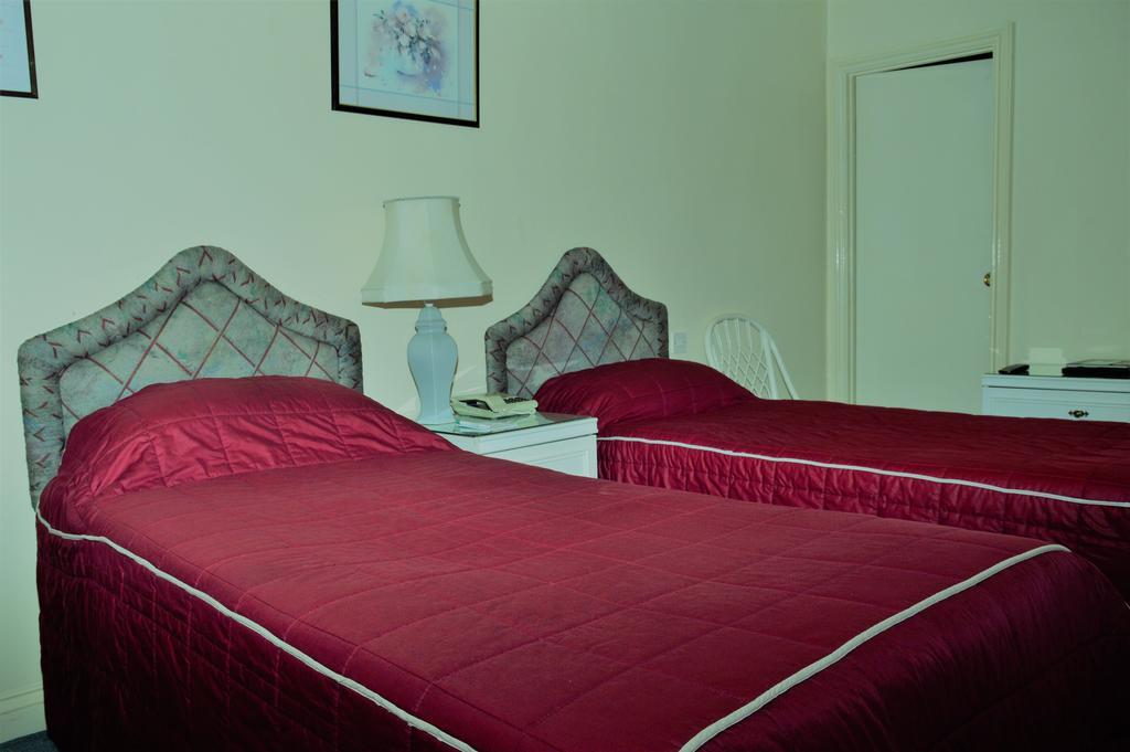 Corbyn Head Hotel