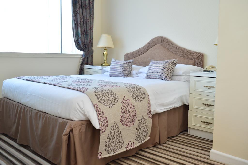 Hotel Corbyn Head Torquay